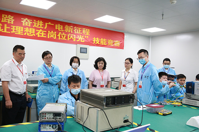 致敬建黨百年路 奮進(jìn)廣電新征程 | 第21屆“讓理想在崗位閃光”技能競(jìng)賽之“計(jì)量工匠”決賽現(xiàn)場(chǎng)直擊